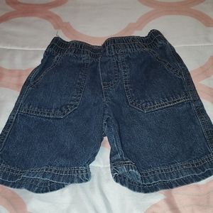 Toddler shorts, under armour t-shirt